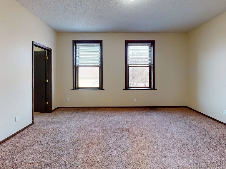 1036 -1040 Front — Photo 7
