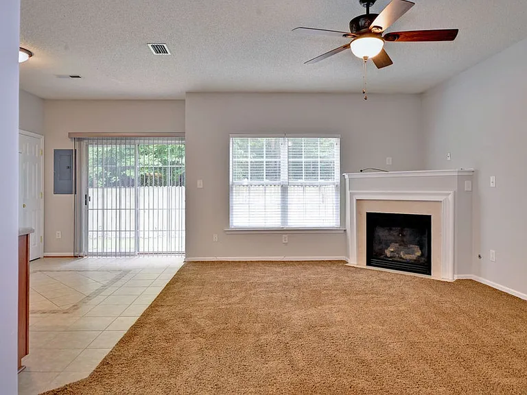405 Dorothy Dr — Photo 9
