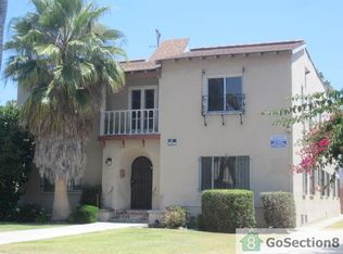 4720 10th Ave, Los Angeles, CA 90043