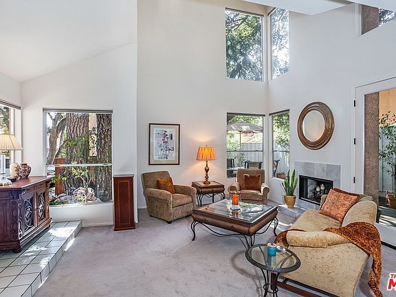 2nd image of 6255 Honolulu Ave Unit 23