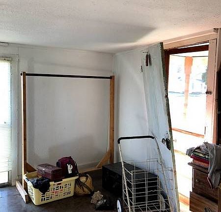 5th image of 705 SE 5th Ave
