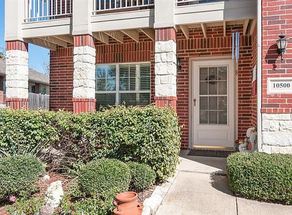2nd image of 10500 Winding Passage Way