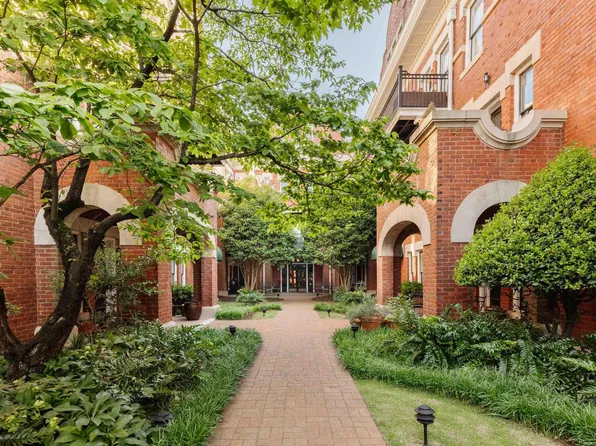 400 E Washington St Ste 4, Greenville, SC 29601