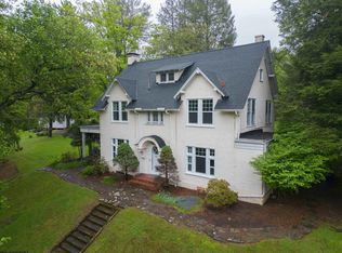 5 Woodside Dr, Fairmont, WV 26554