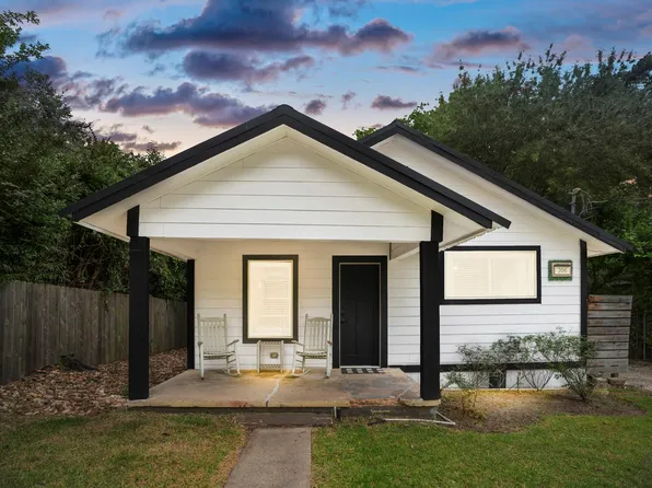 206 Murray St, Conroe, TX 77301