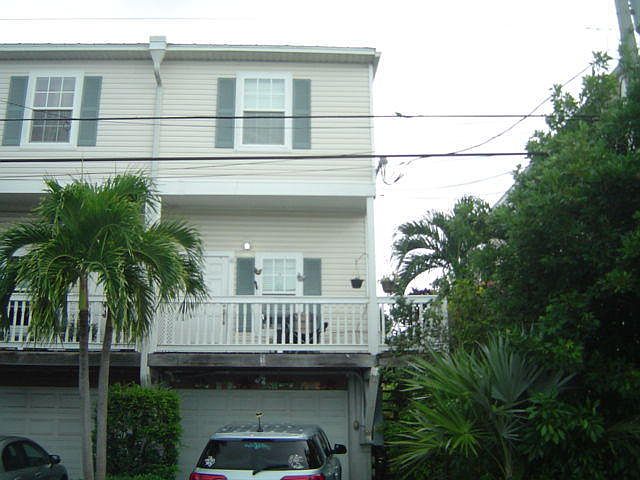 1st image of 46 7th Ave