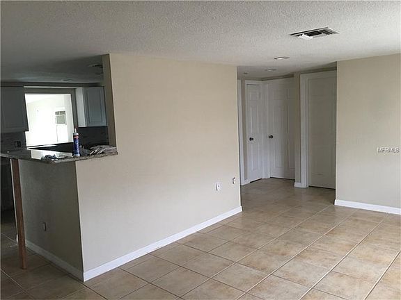 5th image of 3819 Sablewood Dr