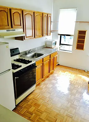 Rented by Bell Realty | media 11