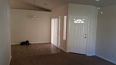 Entry/Living Rm/DiningRM