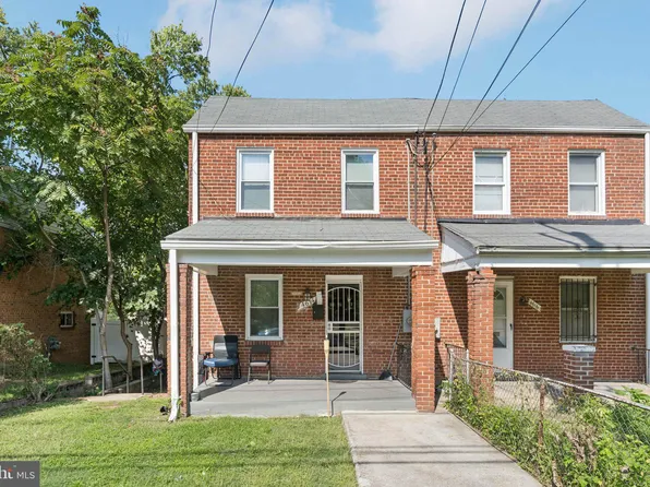 4614 Brooks St NE, Washington, DC 20019