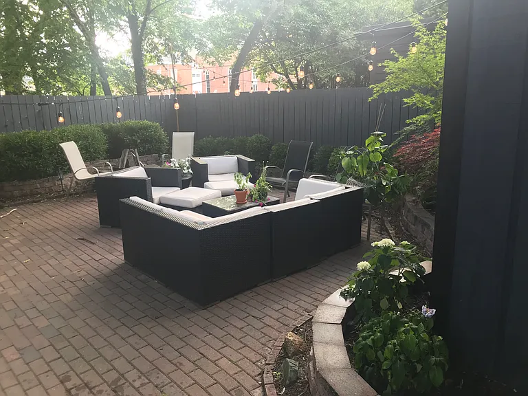 703 Mohawk St — Photo 3