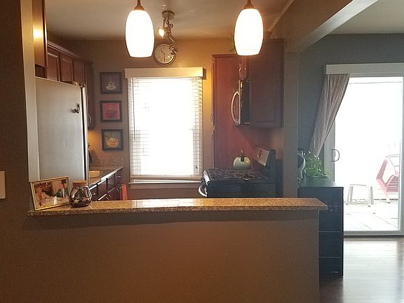3rd image of 3051 Goodrich St