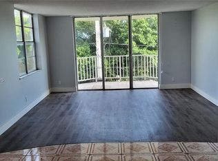 16740 NE 9th Ave APT 311, North Miami Beach, FL 33162