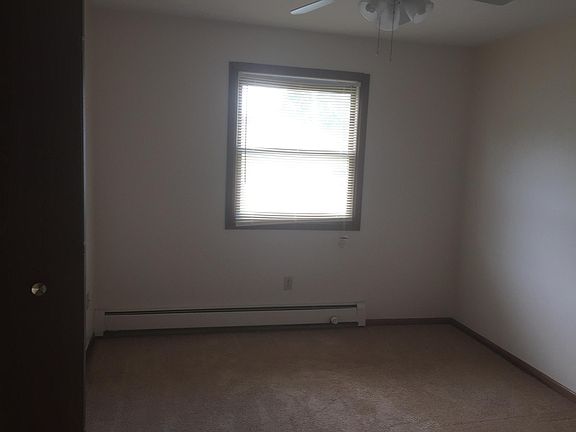 3rd image of 6402 Saint Andrews Dr APT 6