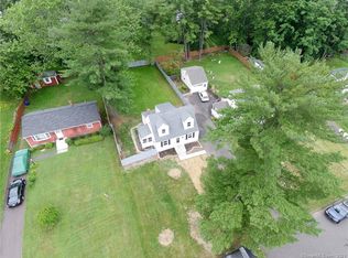 33 Sinclair St, Windsor, CT 06095