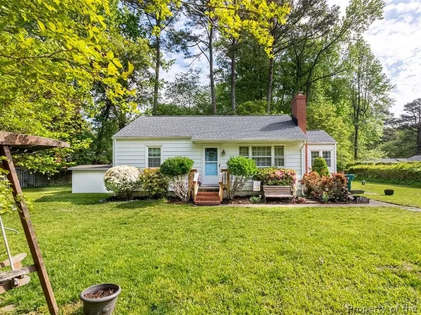 1202 Morgan Dr, Newport News, VA 23606