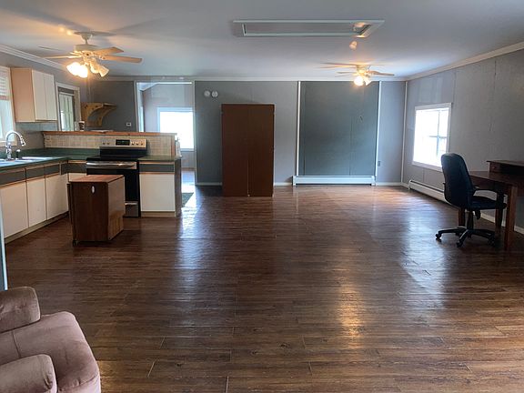2nd image of 2520 Harris Rd
