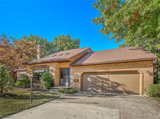 272 Delaware Pl, Akron, OH 44303
