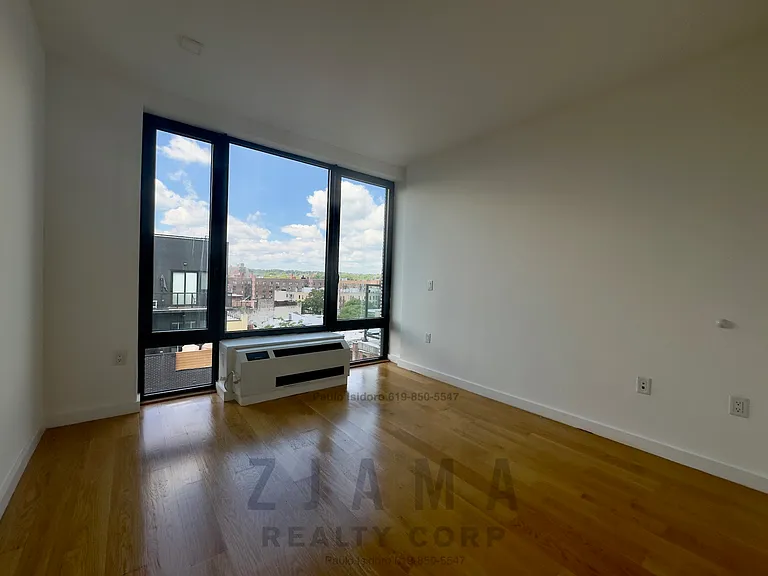 25 E 19th St #PHA — Photo 7