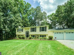 4511 Pleasant Valley Rd, Chantilly, VA 20151