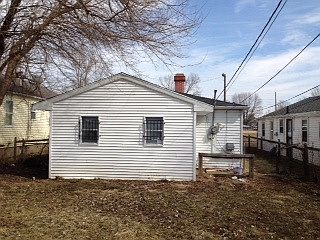 2nd image of 1122 N Traub Ave
