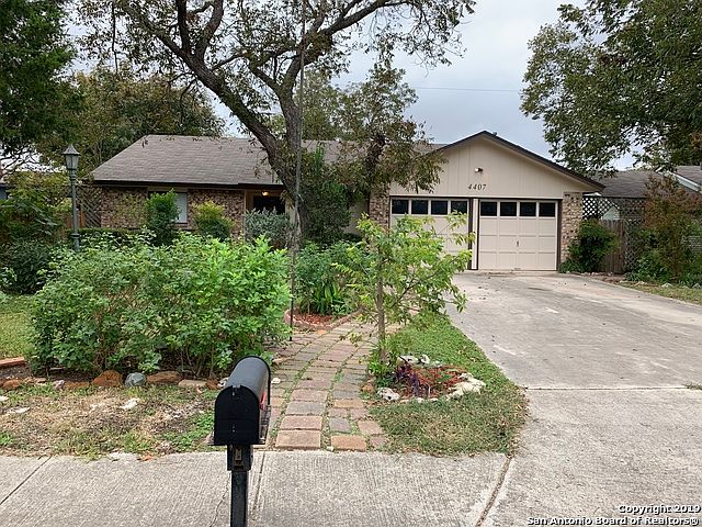 1st image of 4407 Hoeneke St