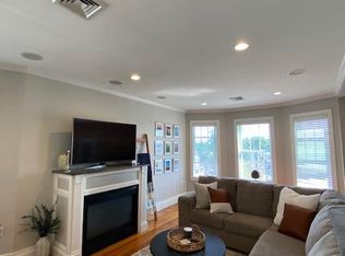 61 Neponset Ave #3, Dorchester, MA 02122