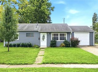 10 Regina Dr, Fairborn, OH 45324