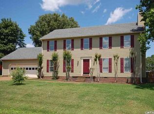 11 Valleyview Cv, Jackson, TN 38305