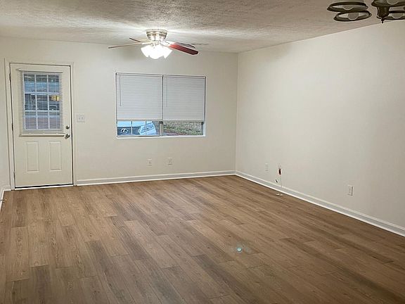 5th image of 6290 Love St #A
