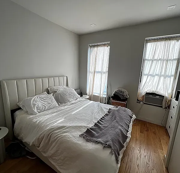 166 Elizabeth St #4A — Photo 5