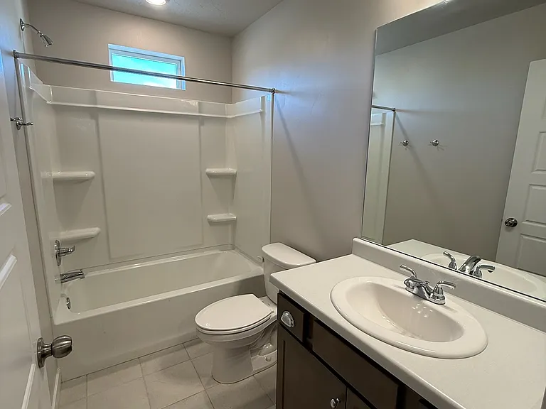 2nd bathroom