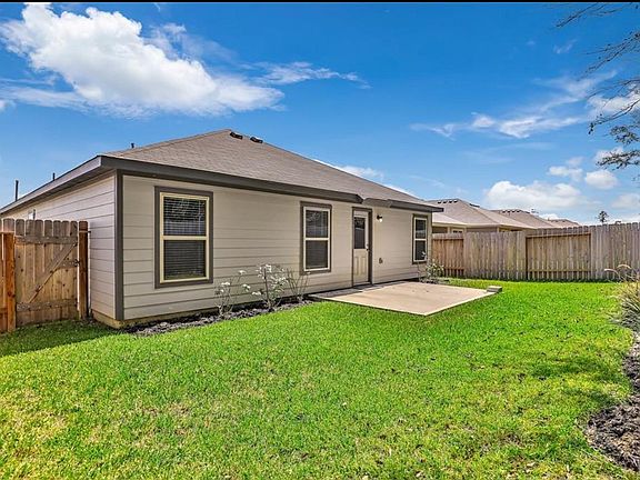 5th image of 10031 Spring Creek Rd