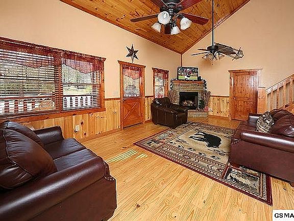 3rd image of 225 Maranatha Way