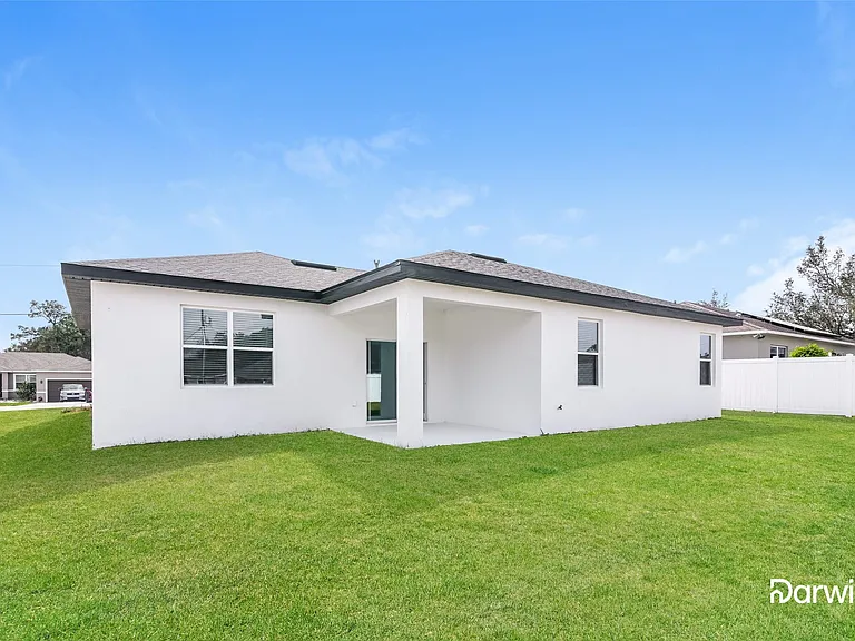 325 Hibiscus Dr — Photo 15