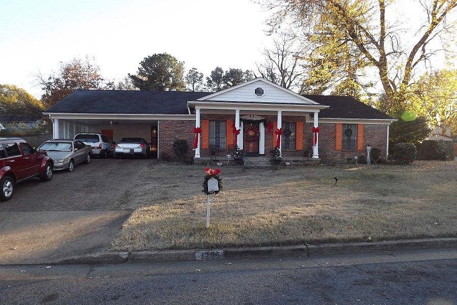 1st image of 1285 Rosecliff Ave