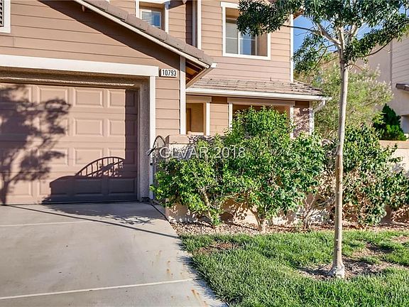 3rd image of 10793 Passion Vine Ct