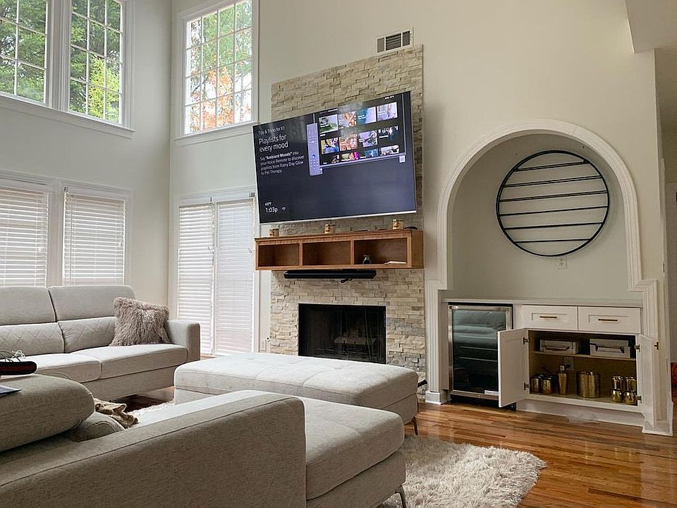 1st image of 3801 Cherry Ridge Blvd