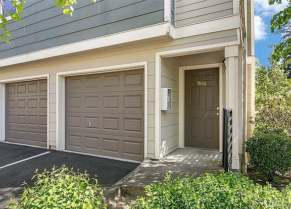 3rd image of 3116 164th St SW APT 1614