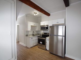1941 King Hill Rd APT 5, New London, NH 03257