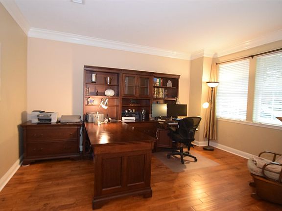 5th image of 22411 Water Edge Ln