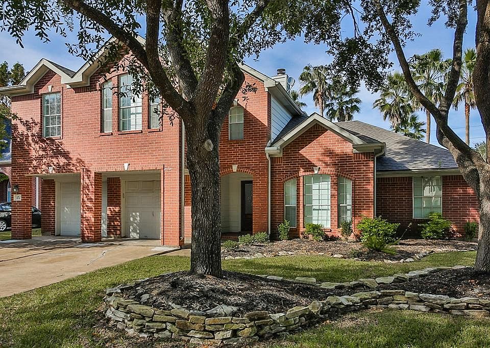 1st image of 4114 Harwood Dr
