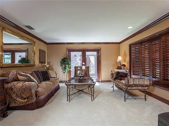3rd image of 105 Amberwood Dr