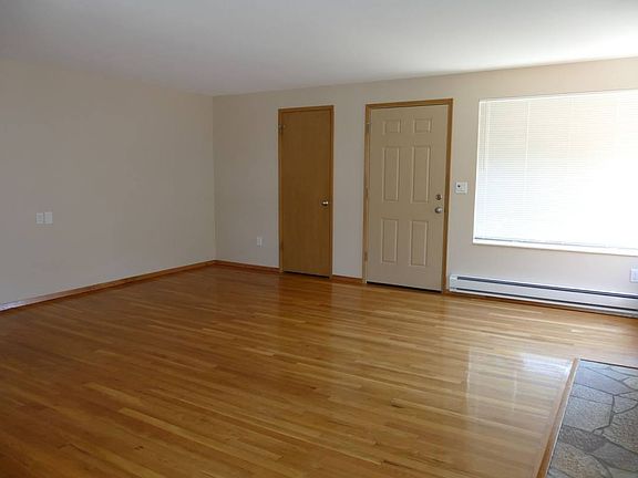 4th image of 2432 NW 59th St #A
