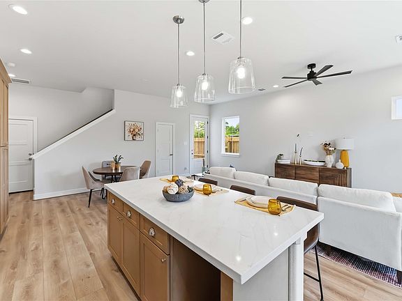 4th image of 11108 Bauman Rd