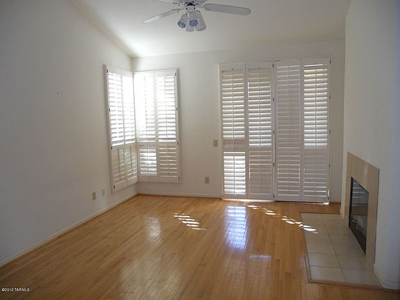 4th image of 37850 S Silverwood Dr