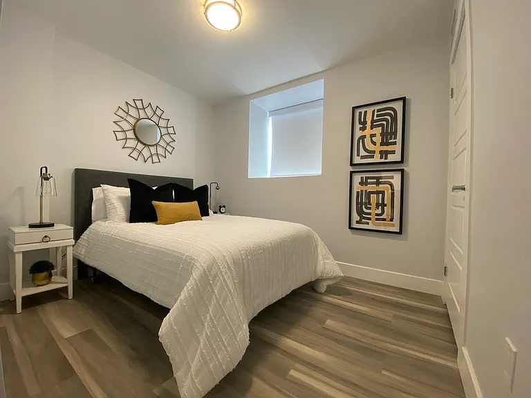 144 Lucan Ave #210 — Photo 12