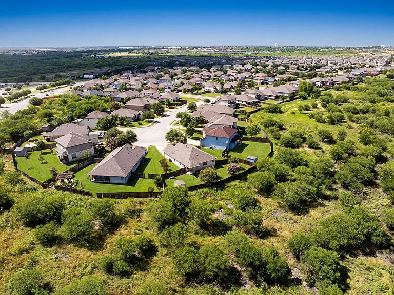 6097 Heron Dr — Photo 45