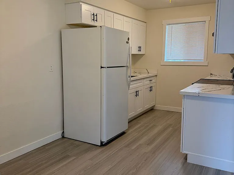 3550 SE 130th Ave — Photo 4