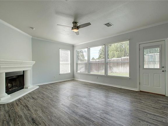4th image of 2100 Wood Acre Ln APT 6